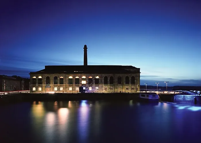 Royal William Yard Apartment